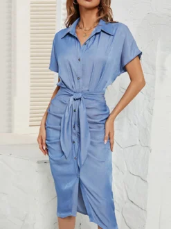 Robe chemise mi-longue bleue avec ceinture et manches chauve-souris 2026