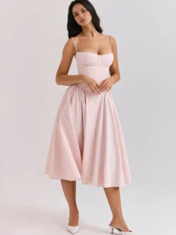 Robe corset rose pâle à bretelles spaghetti dos nu plissée mi-longue style cottagecore 2026