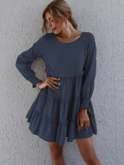 Robe courte décontractée à manches longues et volants col rond ourlet à volants style Daily Dresses