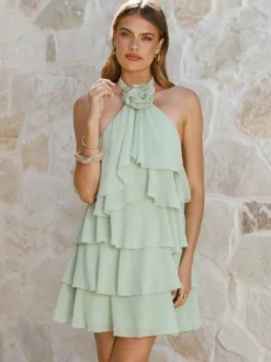 Robe courte dos nu à fleurs 3D pour femme - Élégante robe d'été en mousseline à volants et rosettes étagées - Invitée aux mariages d'été 2026