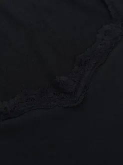 Robe courte en dentelle à col carré pour femme - Robe moulante noire à volants gothiques superposés et manches longues - Tenue de soirée printanière 2026