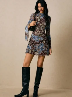 Robe courte imprimée léopard et fleurs Daily Dresses col montant fente évasée manches longues coupe ajustée ourlet à volants style décontracté d'automne