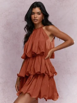 Robe courte orange rouge à volants sans manches et taille haute idéale pour tous les jours