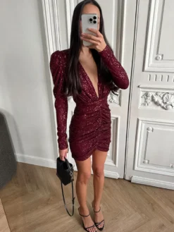 Robe courte à sequins scintillants pour femme - Décolleté plongeant sexy manches longues coupe moulante froncée - Tenue de cocktail printanière 2026