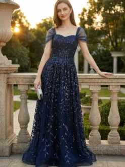 Robe de bal longue bleu profond à paillettes décolleté en cœur et épaules dénudées été 2026