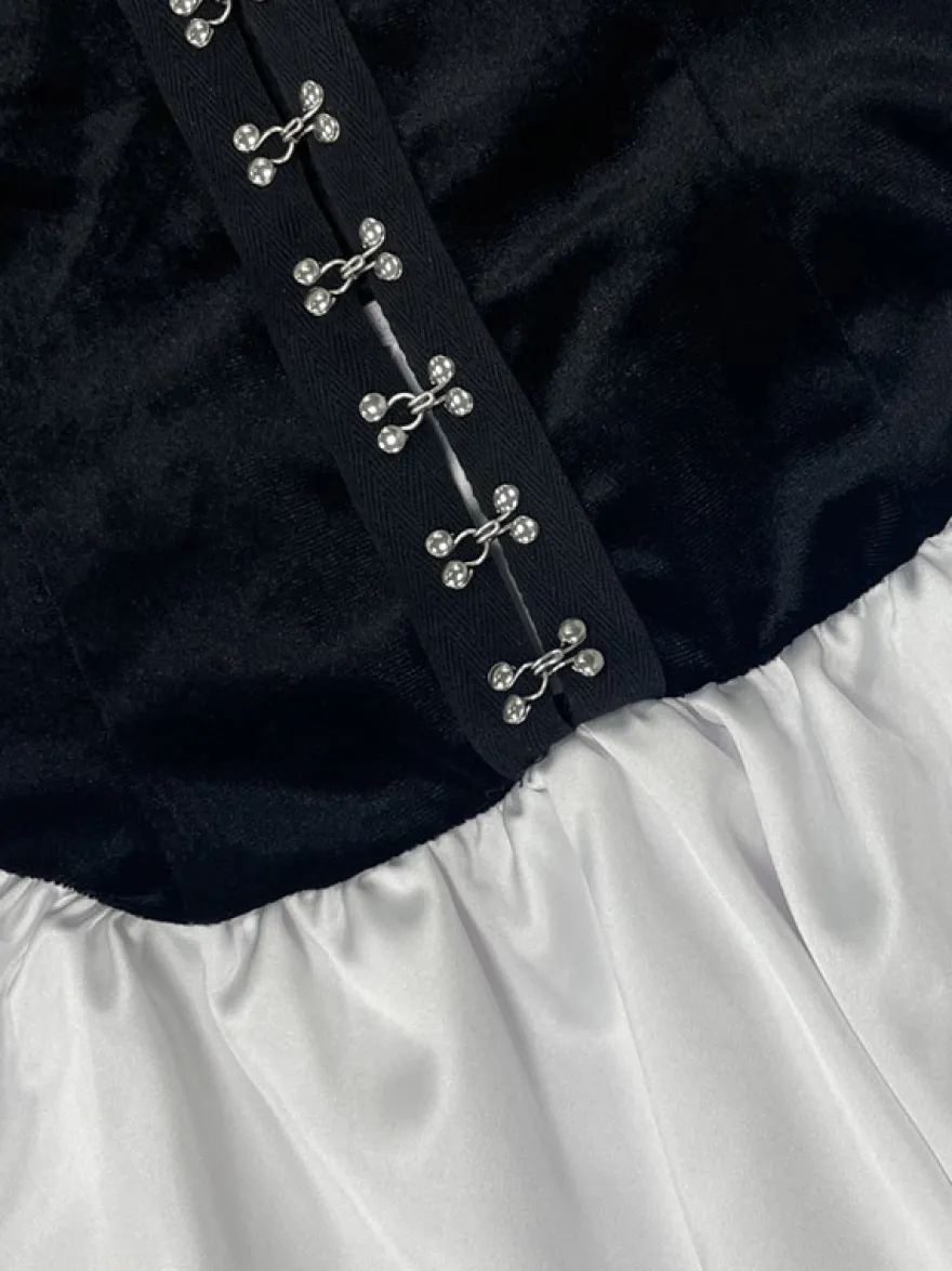 Robe de soirée blanche sans manches bustier et dos nu