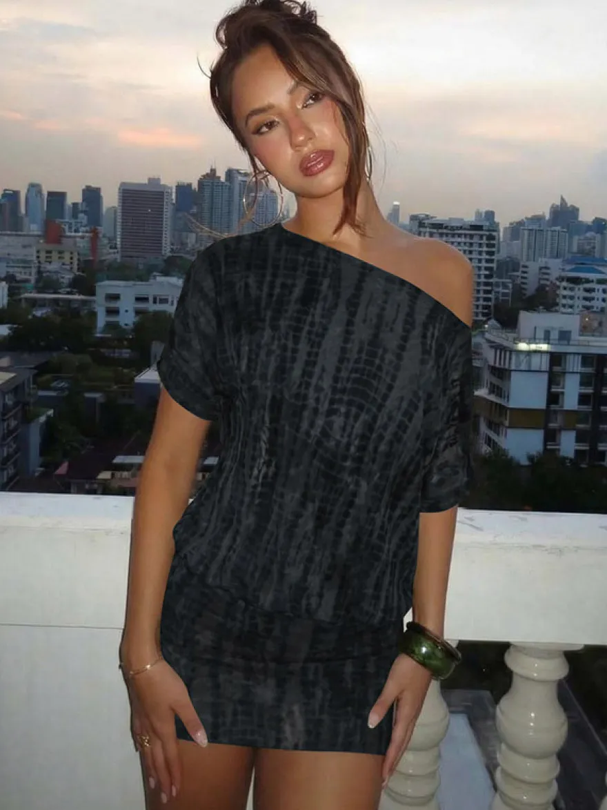 Robe de soirée bleue en polyester manches courtes dos nu robe d'été