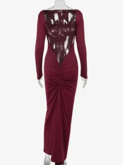 Robe de soirée bordeaux à manches longues épaules dénudées et dos nu