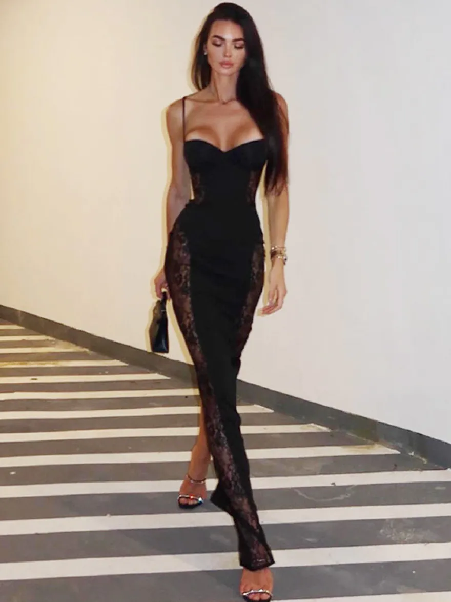Robe de soirée bustier à bretelles spaghetti et découpe latérale en dentelle robe maxi moulante