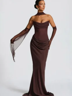 Robe de soirée bustier à col bénitier robe sirène maxi drapée moulante avec gants en résille assortis