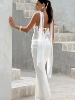 Robe de soirée bustier à col bénitier robe sirène maxi drapée moulante avec gants en résille assortis