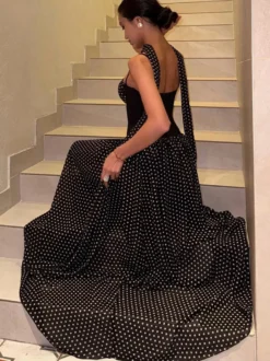 Robe de soirée bustier maxi en mousseline transparente à pois avec foulard assorti