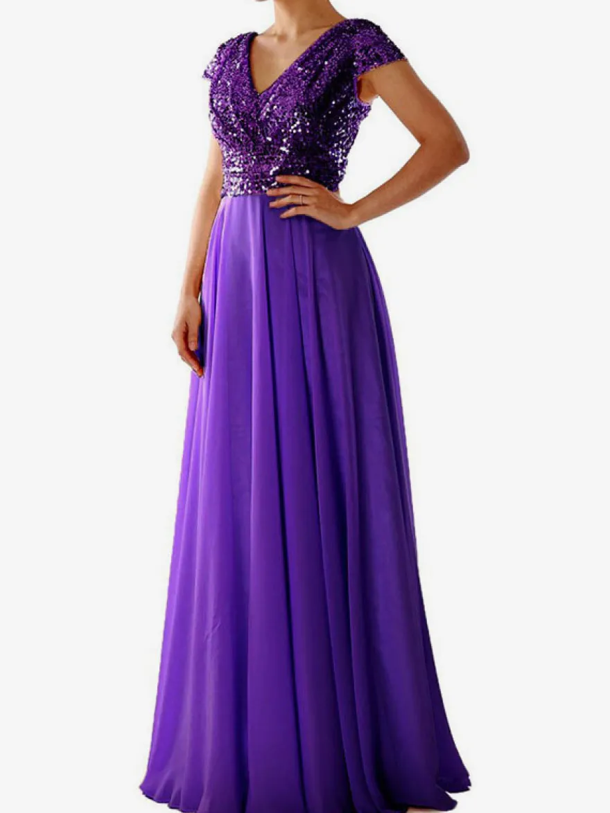 Robe de soirée écru blanc à col V et sequins manches courtes cintrées style chic semi-formel