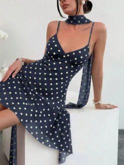 Robe de soirée imprimée à fines bretelles mini-robe avec foulard assorti ourlet asymétrique robe nuisette en satin