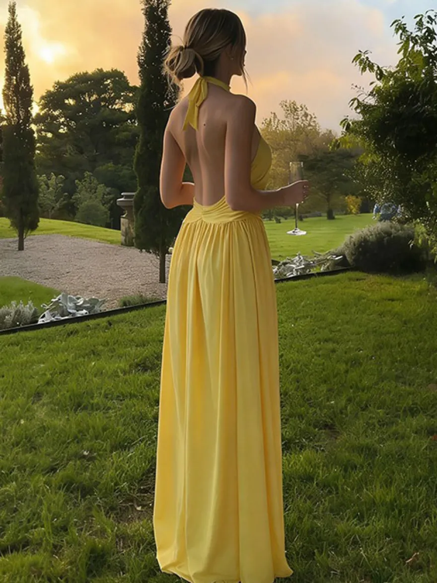 Robe de soirée jaune maxi dos nu sans manches à taille froncée longue et fluide