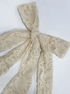 Robe de soirée longue abricot à col V en dentelle sans manches élégante et semi-formelle