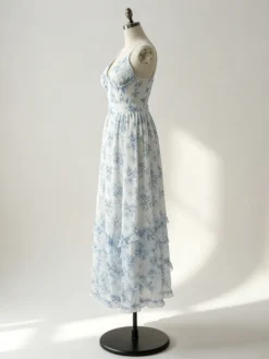 Robe de soirée longue à volants superposés et à bretelles fendues 2026