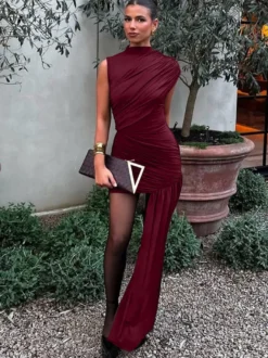 Robe de soirée marron café à manches courtes et col montant plissée