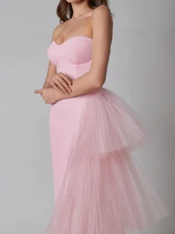 Robe de soirée maxi bleue sans bretelles fermeture éclair dos nu élégante et semi-formelle