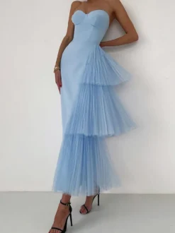Robe de soirée maxi bleue sans bretelles fermeture éclair dos nu élégante et semi-formelle