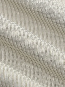 Robe de soirée midi écru et blanche à épaules dénudées extensible sexy et semi-formelle