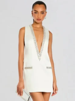 Robe de soirée mini bleu marine foncé à col en V ornée de strass sans manches sexy et semi-formelle