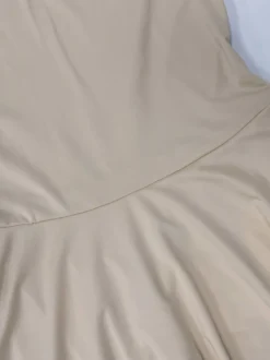 Robe de soirée mini kaki à col montant plissé et manches courtes robe sexy semi-formelle