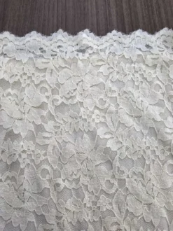 Robe de soirée mini moulante à manches longues et épaules dénudées en dentelle florale pour femme 2026