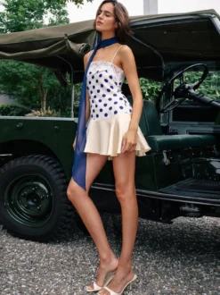 Robe de soirée mini sans manches à pois bretelles décolleté sexy robe bleue
