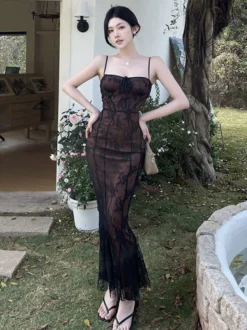 Robe de soirée noire imprimée sans manches à bretelles robe d'été