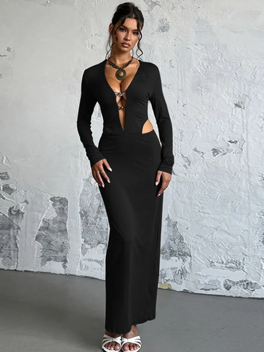 Robe de soirée noire à manches longues col en V et dos nu