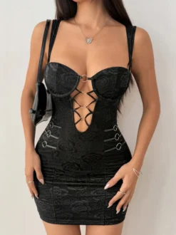 Robe de soirée noire à pois sans manches bretelles décolleté sans bonnets robe d'été
