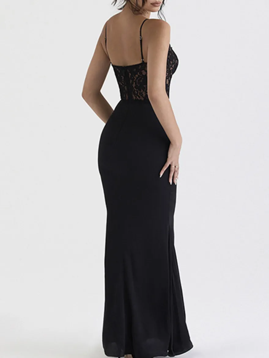 Robe de soirée noire sans manches à bretelles et col montant
