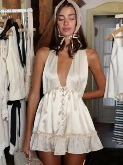 Robe de soirée romantique mini plissée à lacets sans manches dos nu couleur champagne