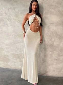 Robe de soirée sirène maxi moulante à décolleté dos nu et perles