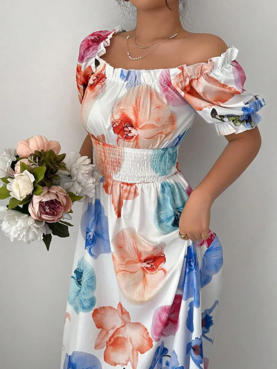 Robe de vacances aquarelle florale à col carré et épaules dénudées manches bouffantes