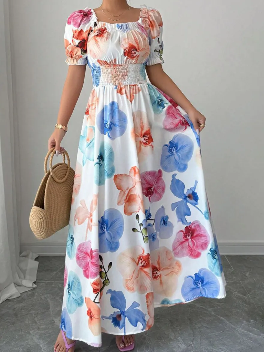Robe de vacances aquarelle florale à col carré et épaules dénudées manches bouffantes