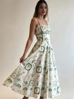 Robe de vacances imprimée de plantes tropicales robe midi à fines bretelles buste smocké coupe trapèze évasée