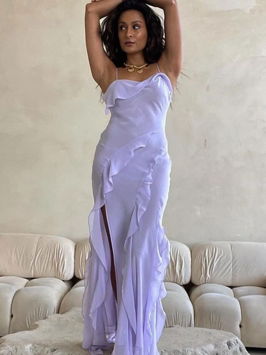 Robe D'été Fendue À Bretelles Plissée Couches Lavande Longue Robe De Plage