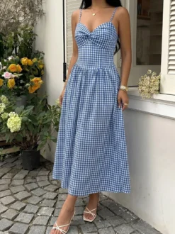 Robe d'été midi à bretelles spaghetti bleu et blanc débardeur à bretelles torsadées dos élastique fluide