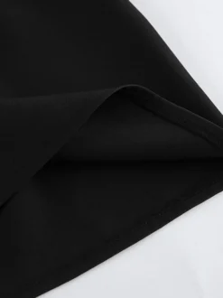 Robe d'été mini sans bretelles avec drapé plissé asymétrique pour femmes 2026