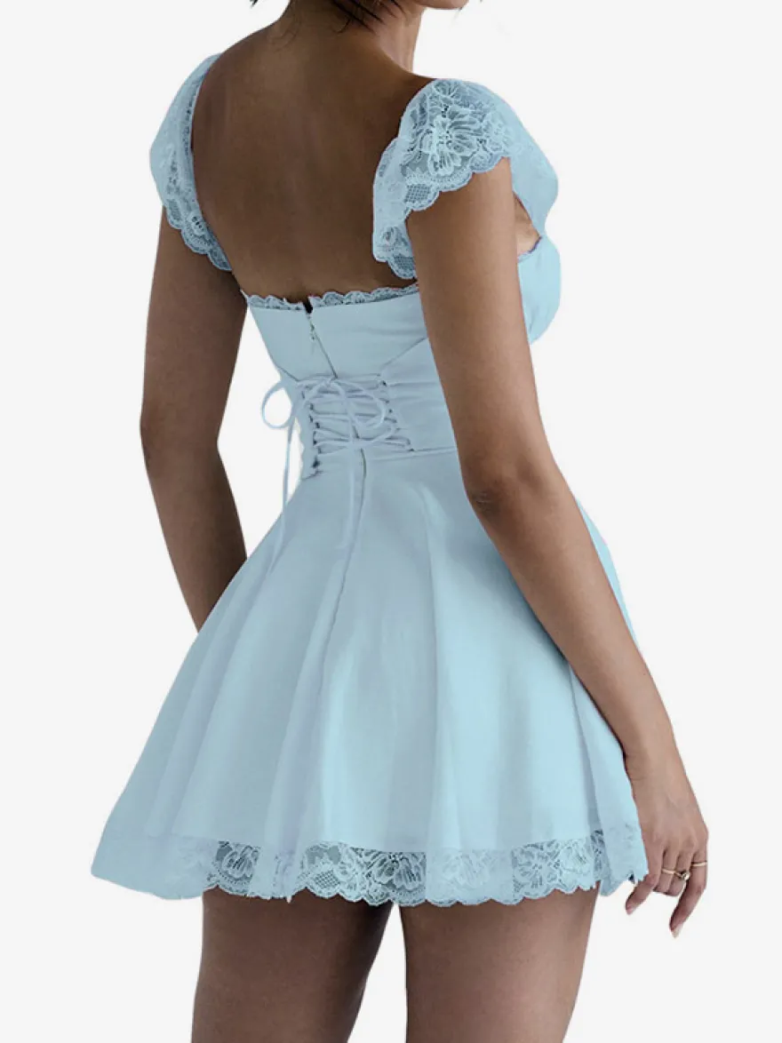 Robe d'été noire décontractée mini-robe en dentelle sans manches à bretelles col montant style mini.