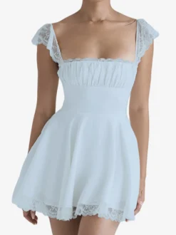 Robe d'été noire décontractée mini-robe en dentelle sans manches à bretelles col montant style mini.