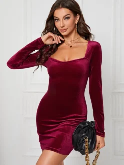 Robe en velours col en cœur manches longues sexy mini robes moulantes