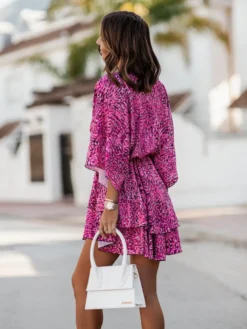 Robe Eté Courte Imprimé Femme avec Manches Courtes à Col V Coupe Cintrée