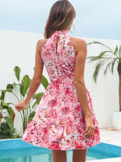 Robe Fleurie Courte Imprimée Femme avec Bretelles avec Épaule Dénudée Coupe Cintrée à Lacets Bas Evasée