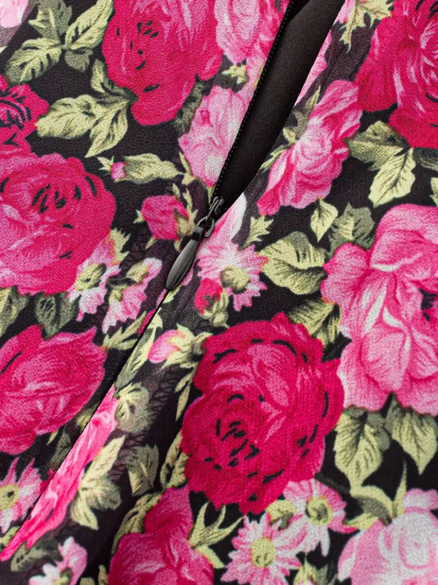 Robe imprimée rouge à fleurs sans manches col V et taille haute pour femme.