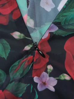 Robe longue à bretelles spaghetti imprimée de roses rouges pour femme style romantique