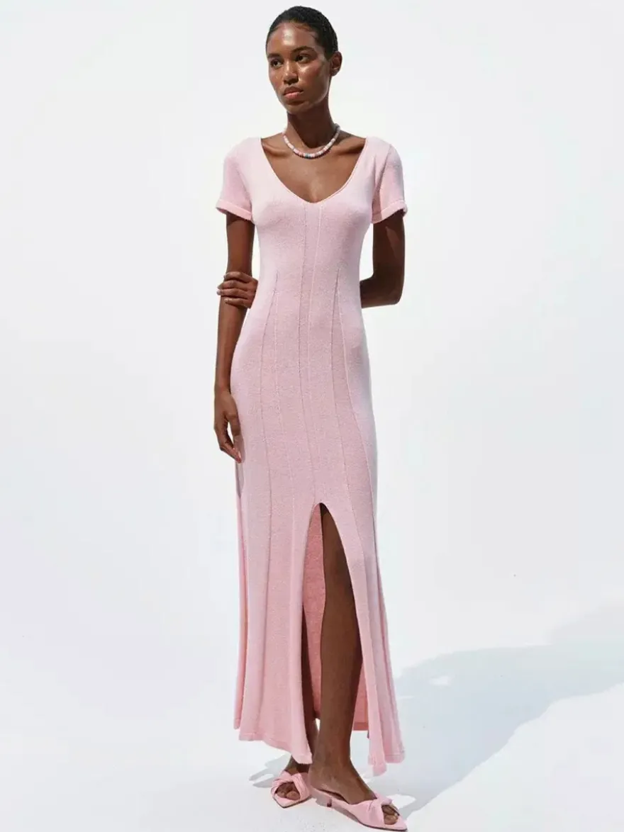 Robe longue en maille rose pâle à col V pour femme style élégant au quotidien