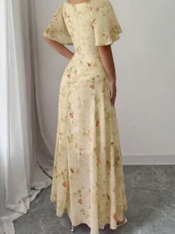 Robe longue en mousseline imprimée papillons pour femme - Buste froncé manches papillon - Idéale pour une soirée romantique ou un mariage d'été au jardin (collection 2026)